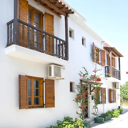 Eliza 2* Skiathos Town