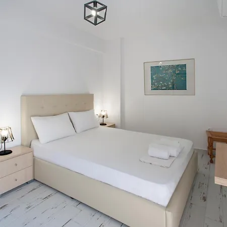 Guest house Eliza Skiathos Town