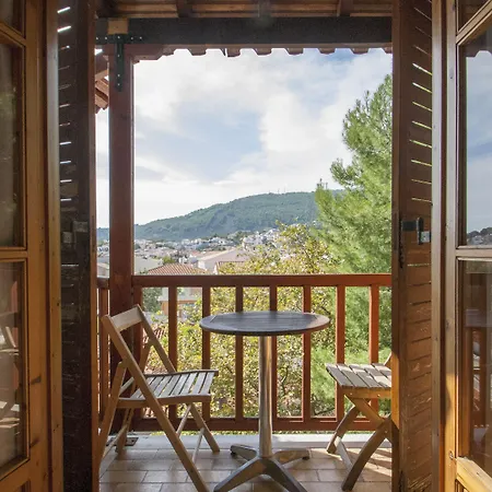 Eliza Σκιάθος Πόλη