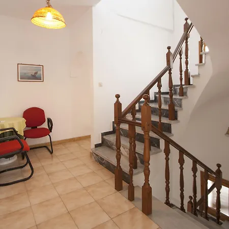 Eliza Σκιάθος Πόλη