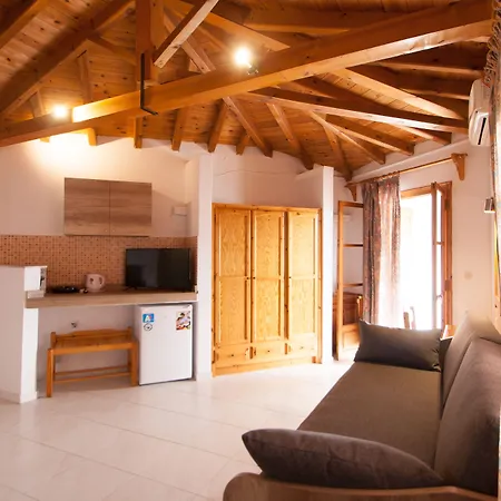 Πανσιόν Eliza