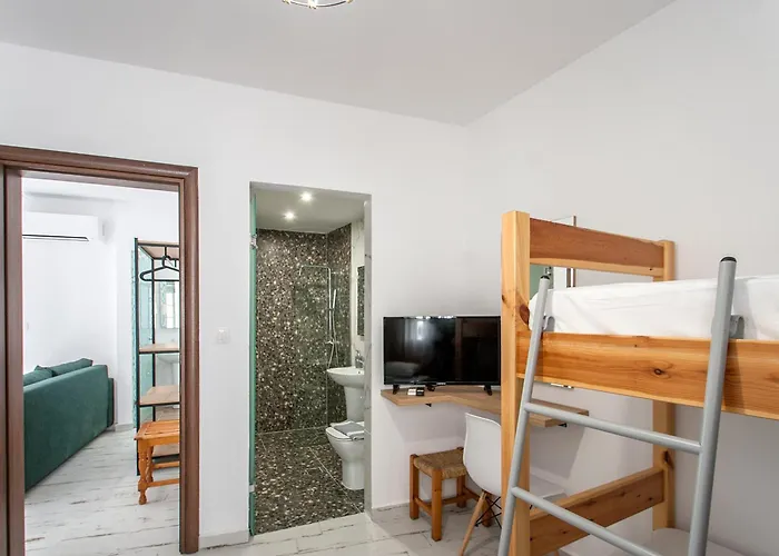 Eliza 3* Città di Skiathos